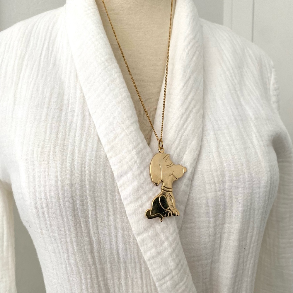Vintage Gold Snoopy Necklace - Picture 3 of 4